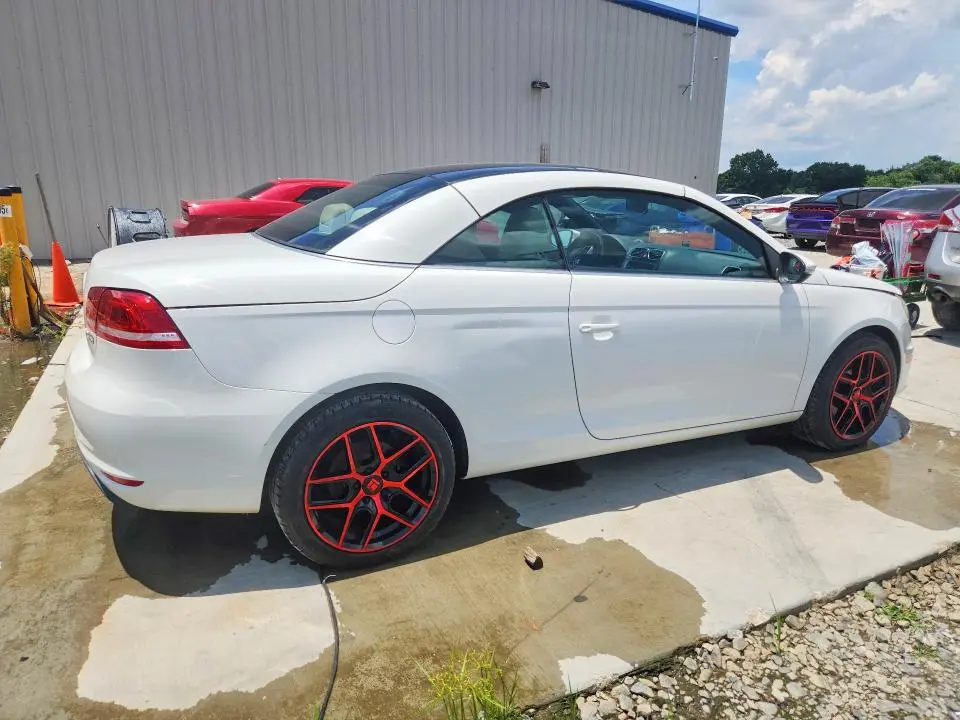 2013 VOLKSWAGEN EOS KOMFORT  