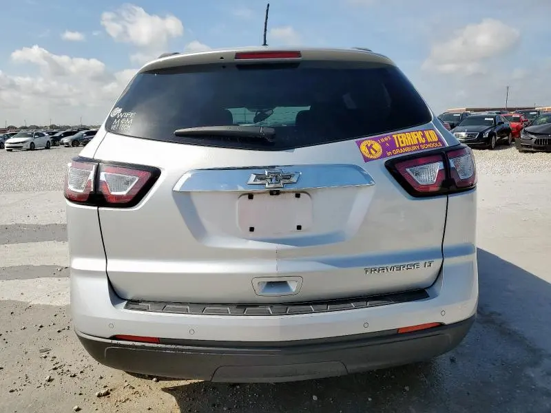 2014 CHEVROLET TRAVERSE LT  