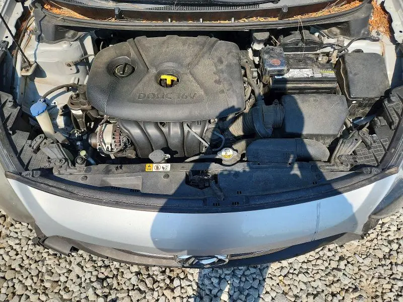 2013 HYUNDAI ELANTRA GT BASE  