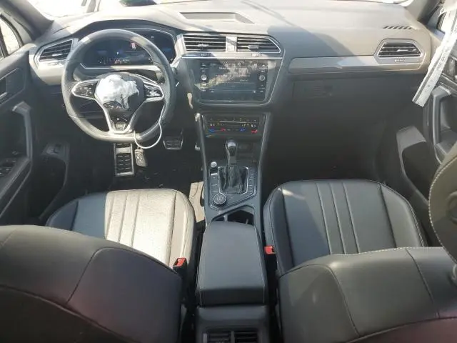 2022 VOLKSWAGEN TIGUAN SE R-LINE BLACK  