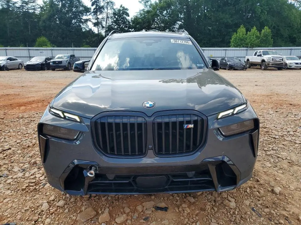 2024 BMW X7 M60I  