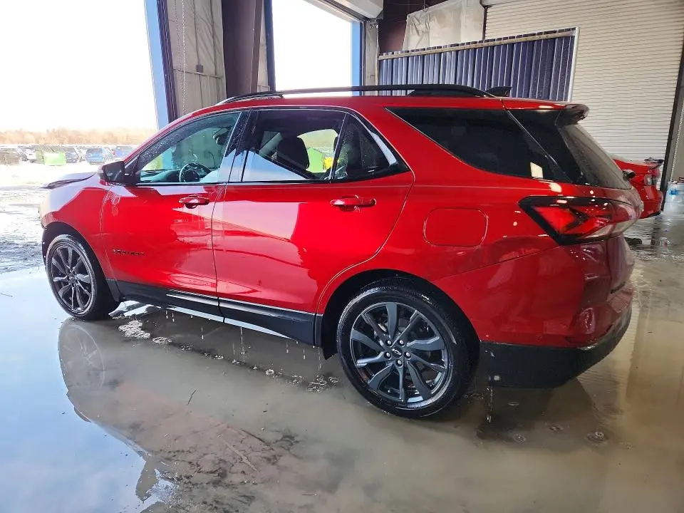 2022 CHEVROLET EQUINOX RS  