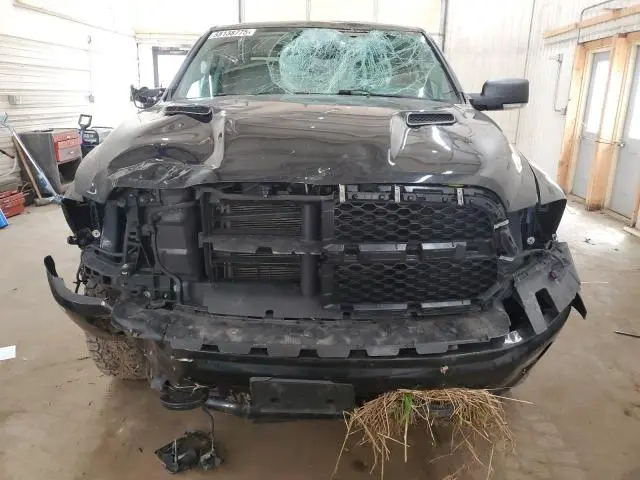 2015 RAM 1500 SLT  