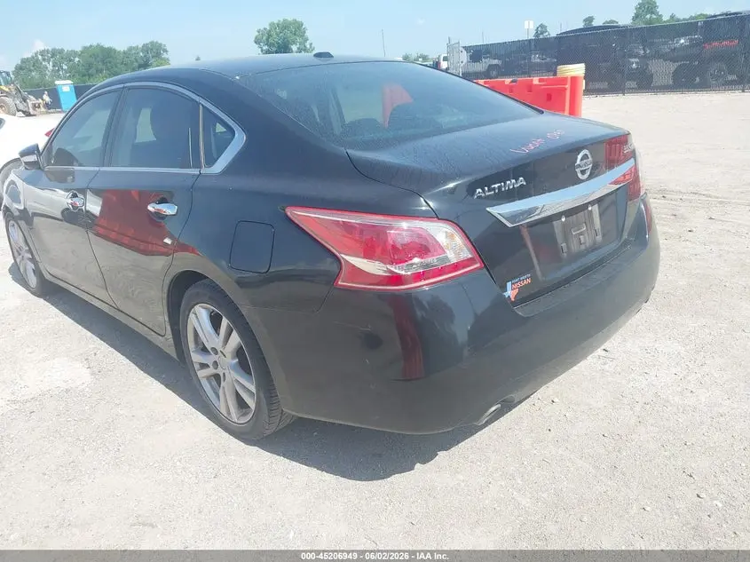 2013 NISSAN ALTIMA 3.5 SV