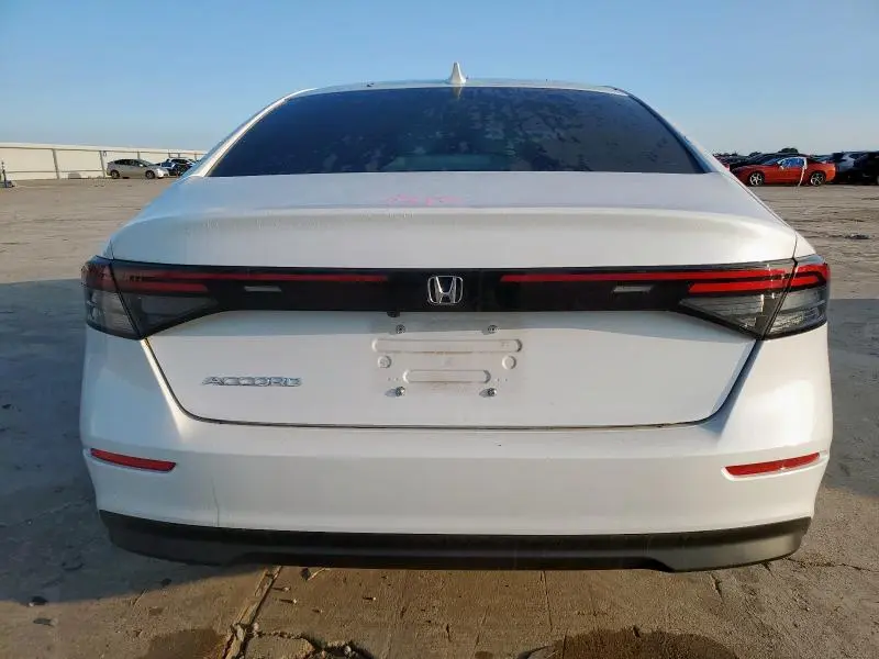 2024 HONDA ACCORD LX  