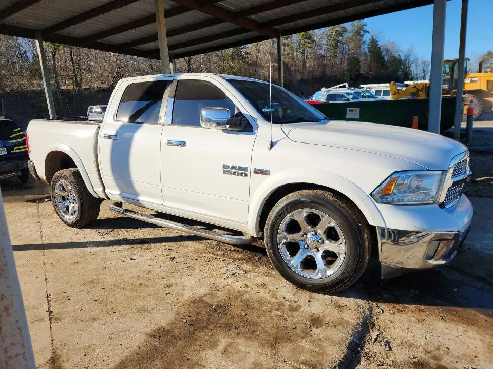 2014 RAM 1500 LARAMIE  