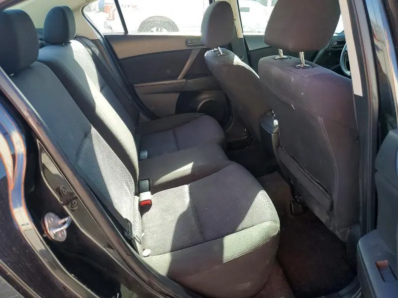 2011 MAZDA 3 I  