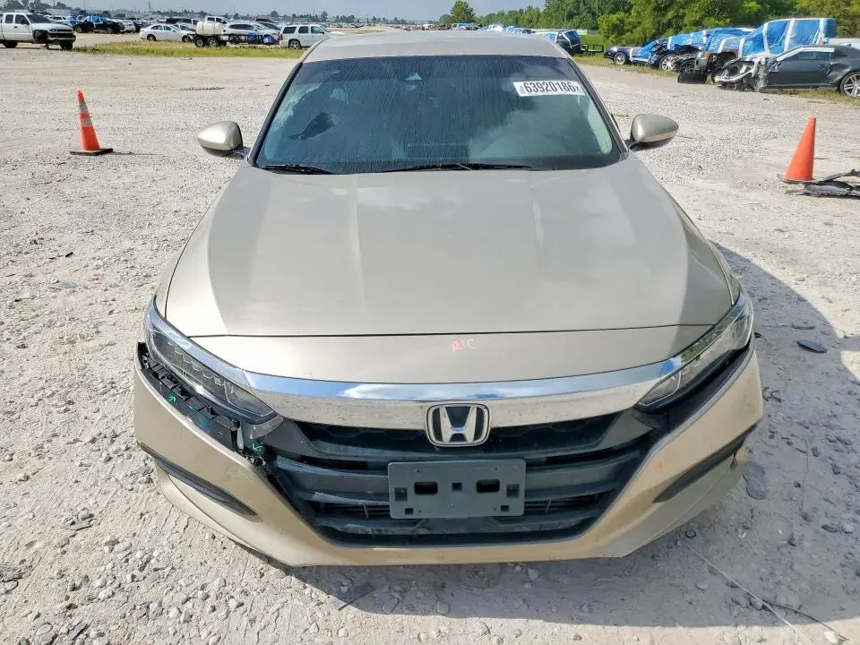 2018 HONDA ACCORD LX  