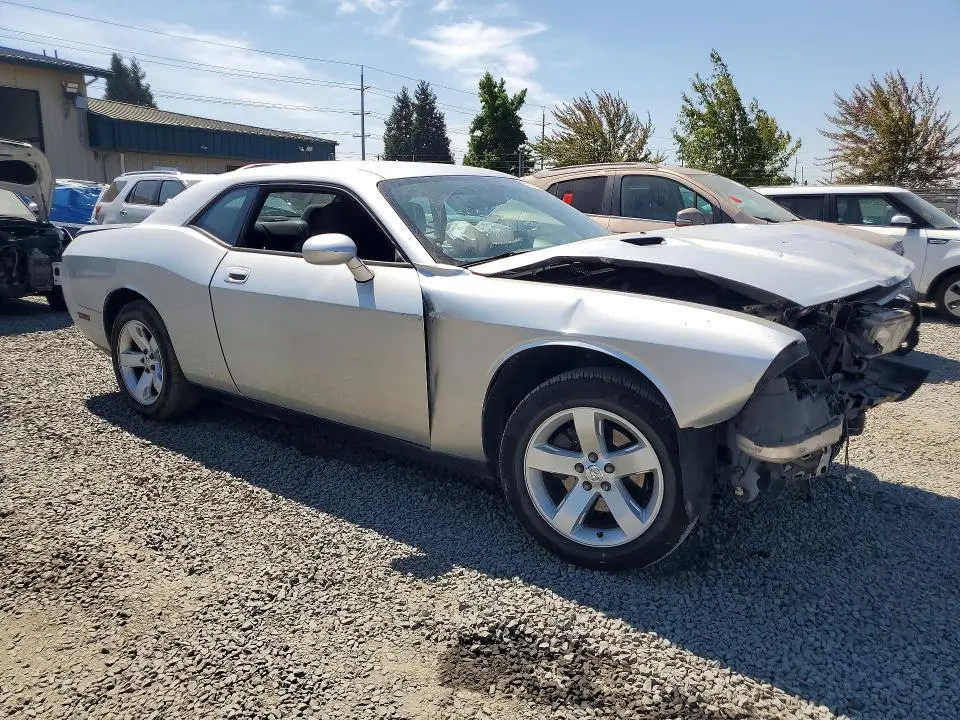 2010 DODGE CHALLENGER SE  