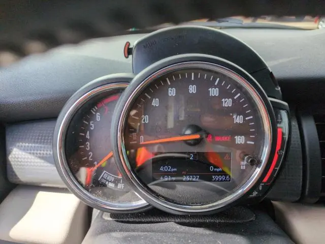 2018 MINI COOPER   