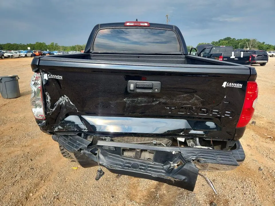 2021 TOYOTA TUNDRA CREWMAX SR5  