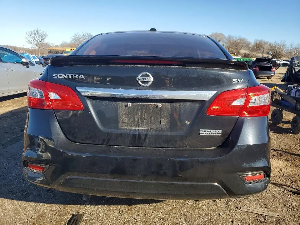 2019 NISSAN SENTRA SV  
