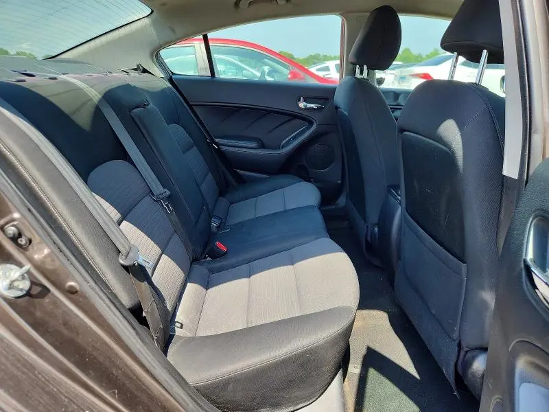 2014 KIA FORTE LX  