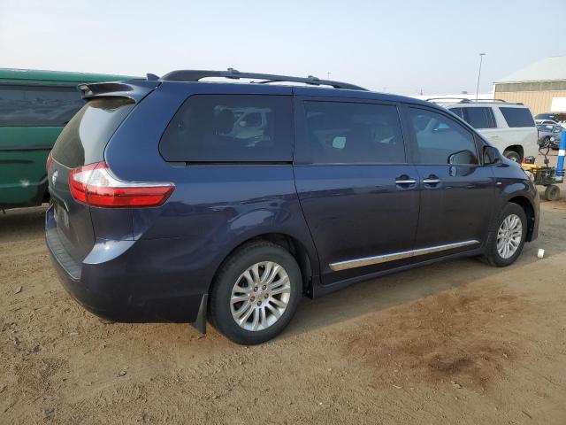 2019 TOYOTA SIENNA XLE