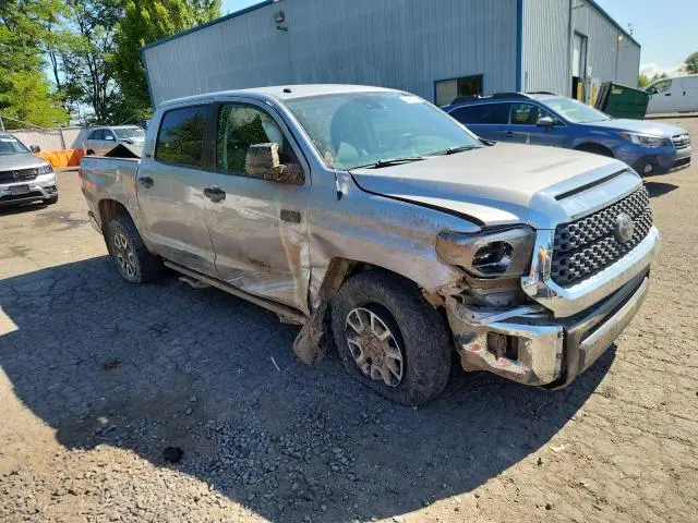 2019 TOYOTA TUNDRA CREWMAX SR5  