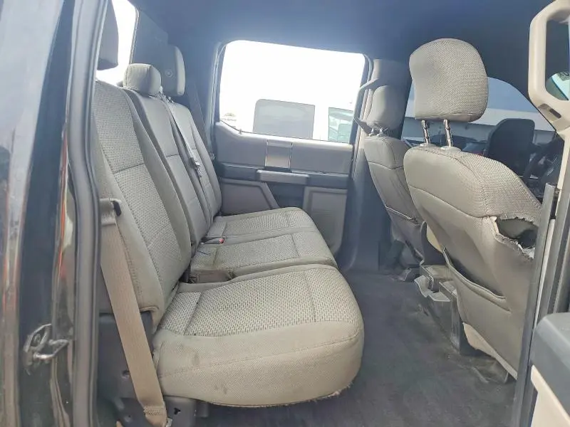 2015 FORD F150 SUPERCREW  