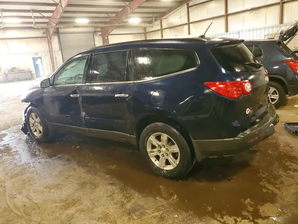 2011 CHEVROLET TRAVERSE LT  