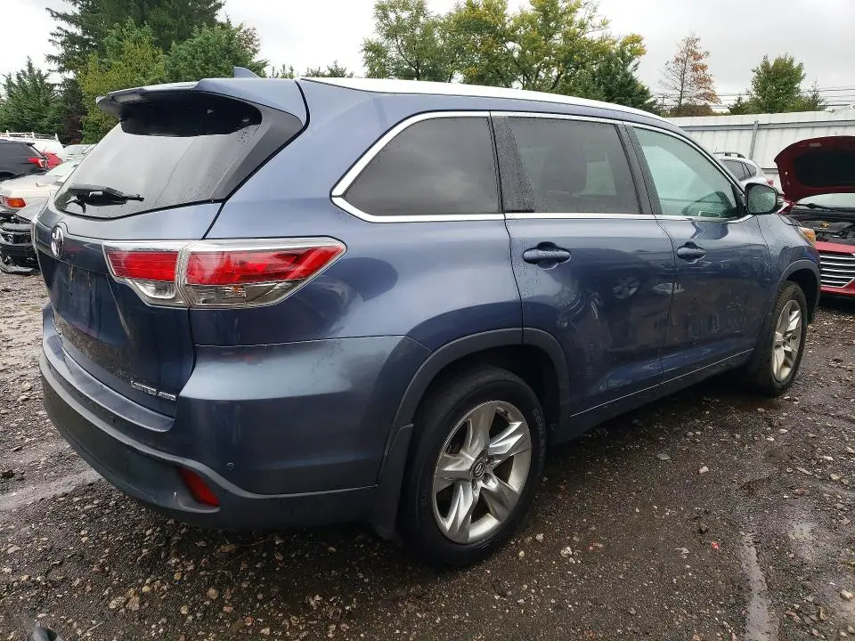 2016 TOYOTA HIGHLANDER LIMITED  