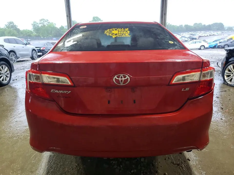2012 TOYOTA CAMRY LE  