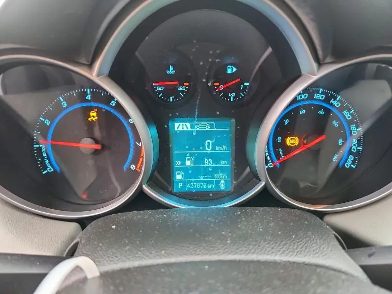 2013 CHEVROLET CRUZE LS  