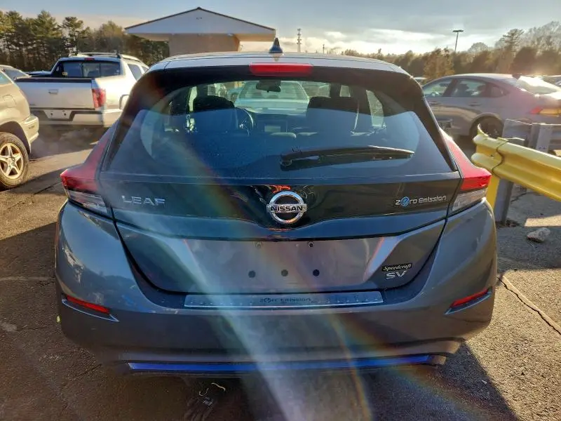 2019 NISSAN LEAF S  