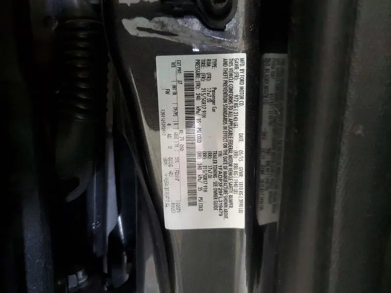 2015 FORD FOCUS SE  