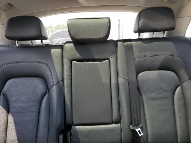 2013 AUDI Q5 PREMIUM  