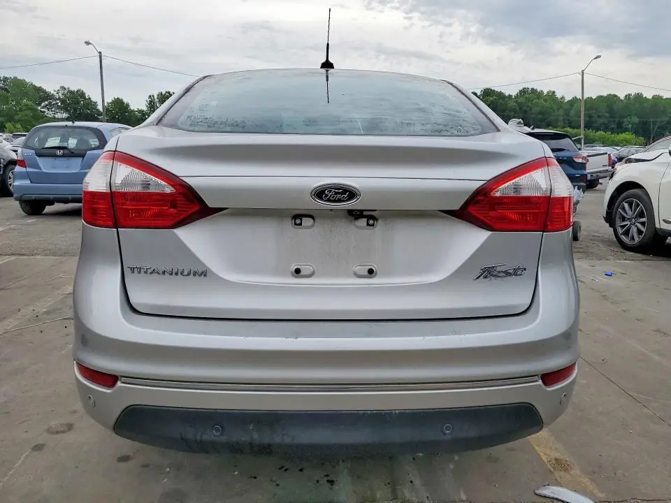 2018 FORD FIESTA TITANIUM  