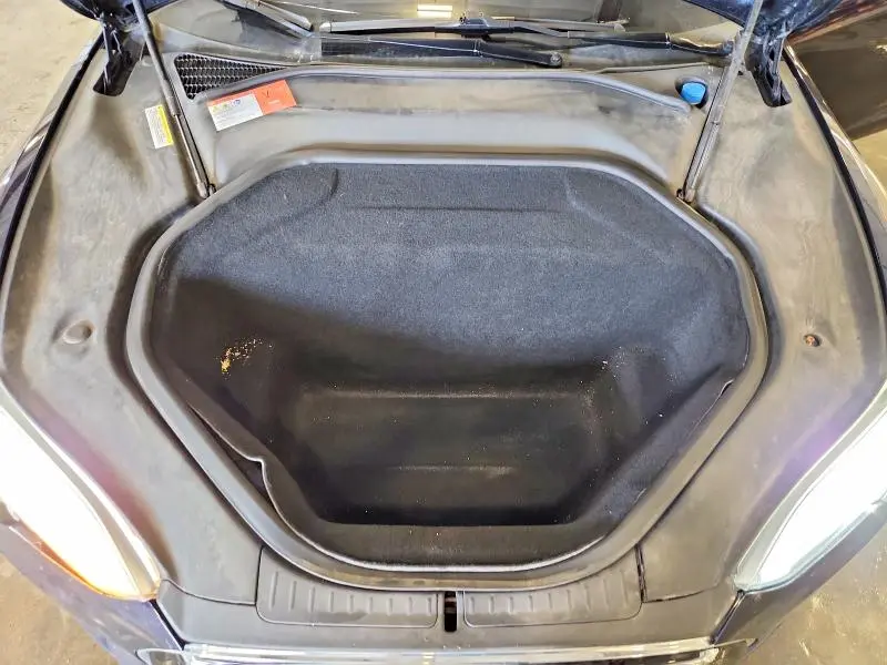 2015 TESLA MODEL S 85D  
