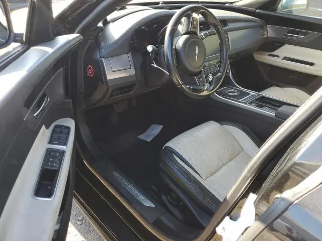 2016 JAGUAR XF R - SPORT  