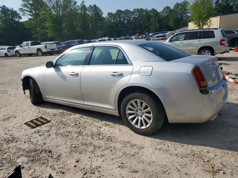 2012 CHRYSLER 300   