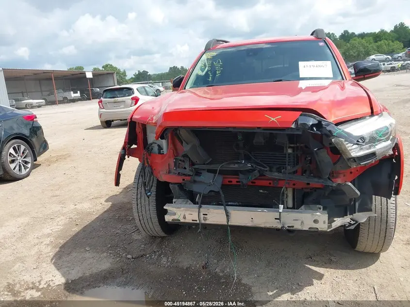 2018 TOYOTA TACOMA SR5 V6