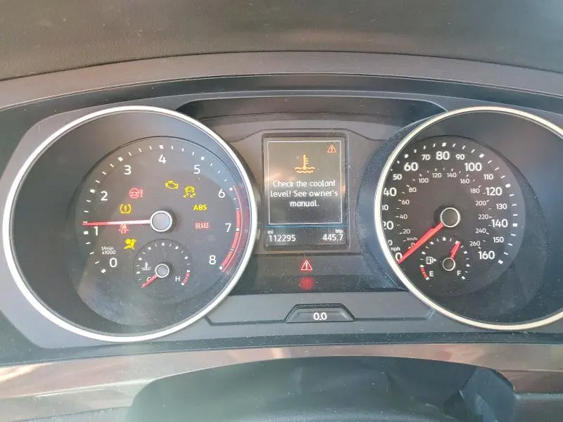 2020 VOLKSWAGEN TIGUAN SE  