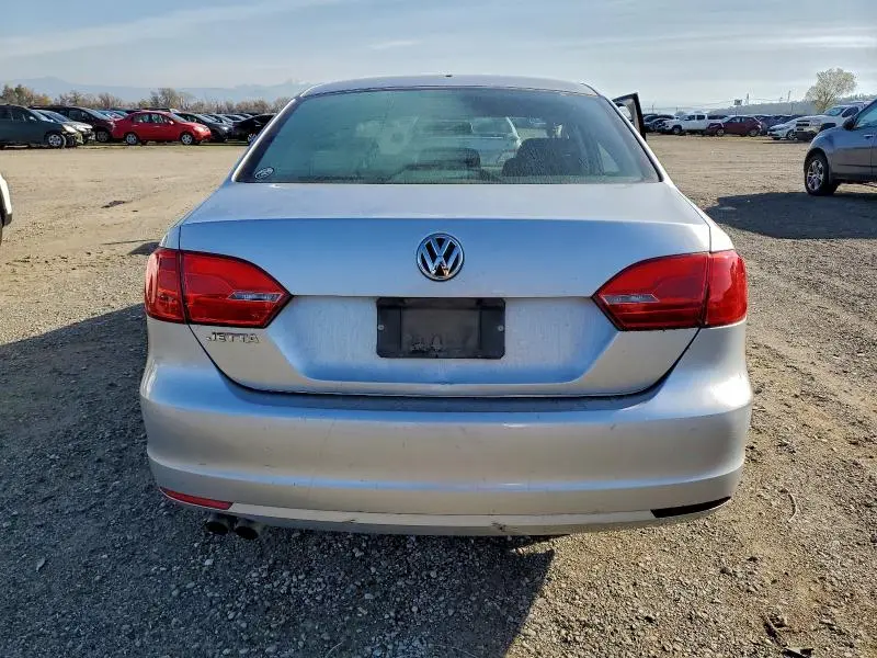 2012 VOLKSWAGEN JETTA BASE  
