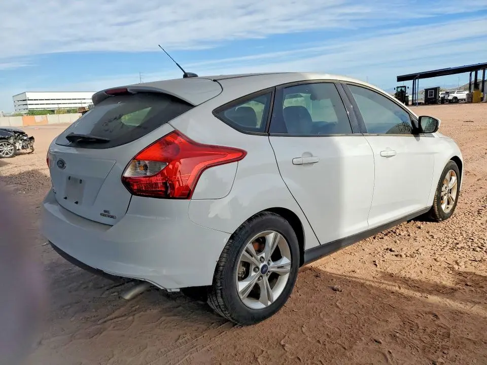 2012 FORD FOCUS SE  
