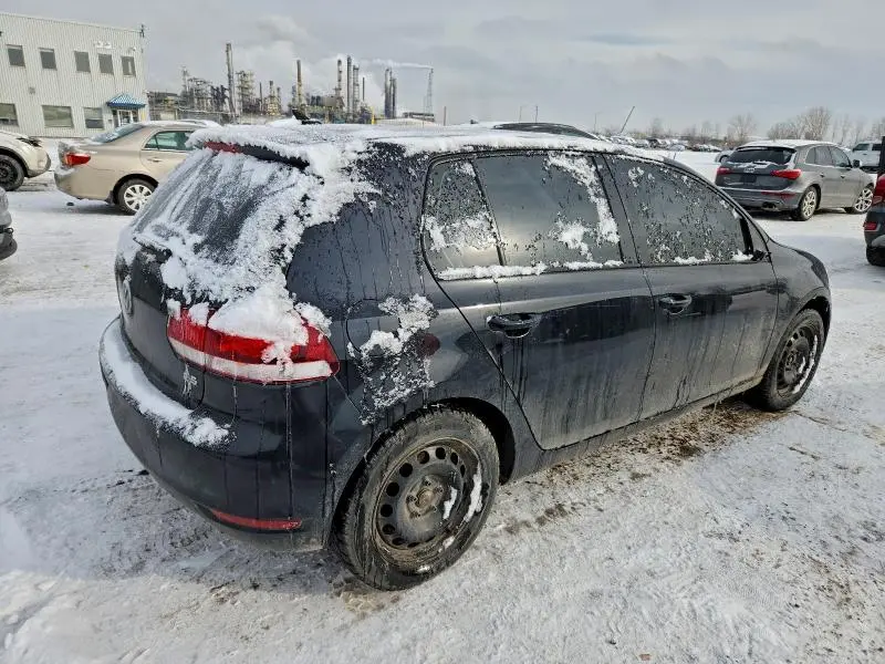 2011 VOLKSWAGEN GOLF   