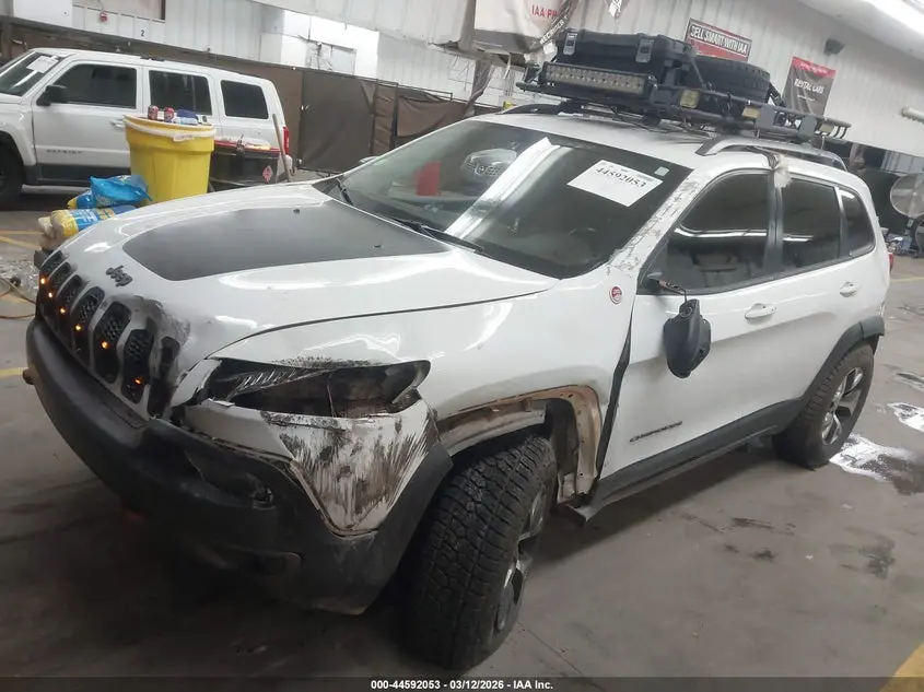 2016 JEEP CHEROKEE TRAILHAWK