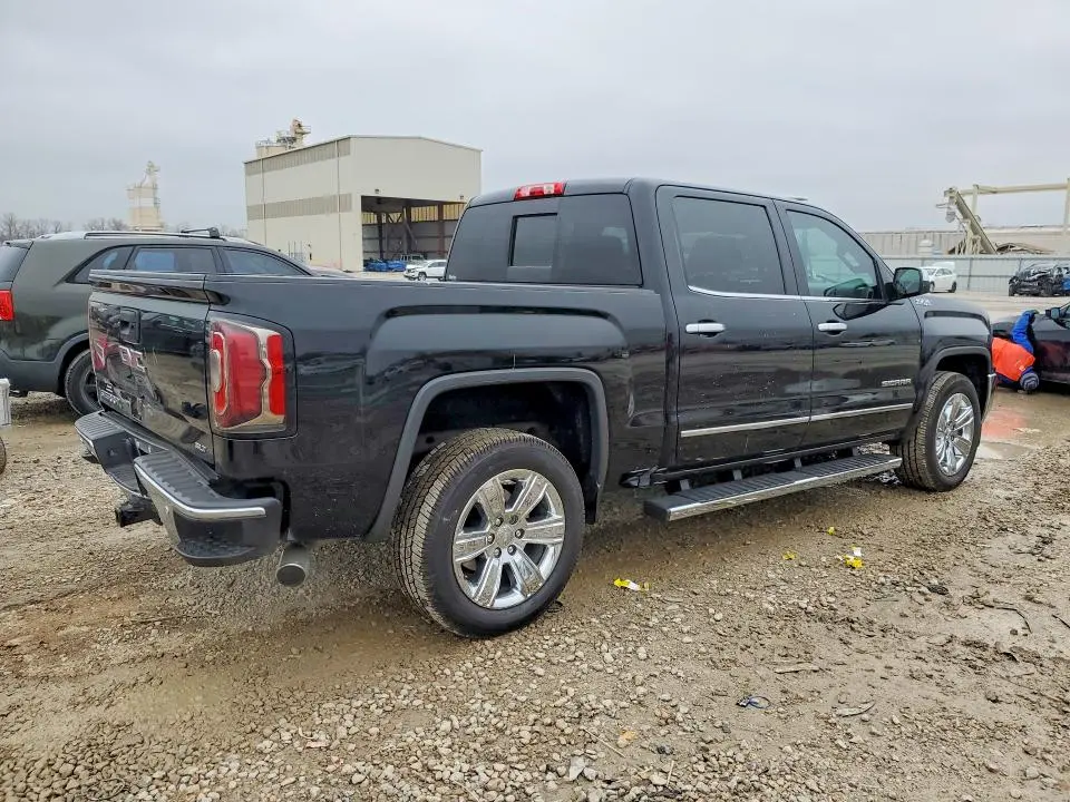 2018 GMC SIERRA K1500 SLT  