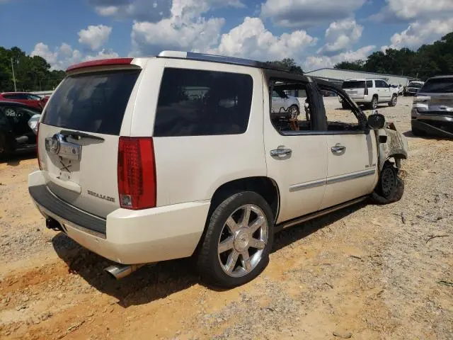 2011 CADILLAC ESCALADE PREMIUM  