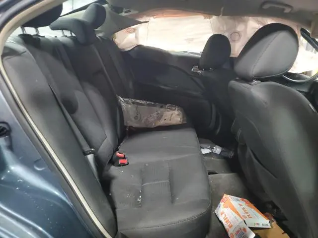 2011 FORD FUSION SE  