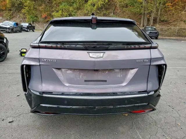 2024 CADILLAC LYRIQ LUXURY  