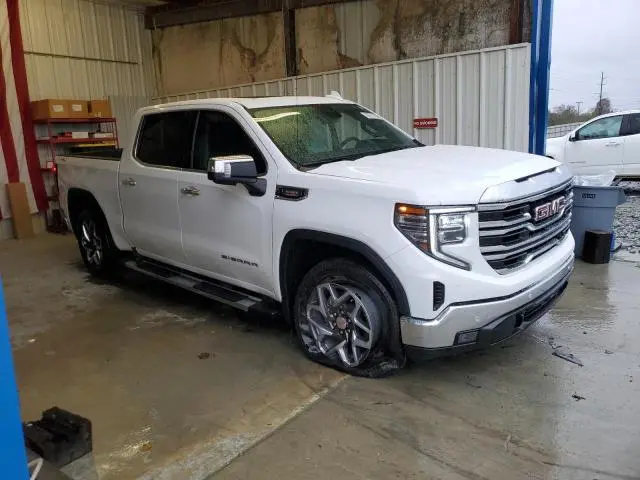 2024 GMC SIERRA K1500 SLT  