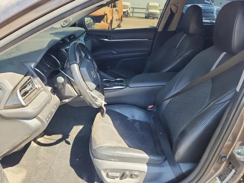 2020 TOYOTA CAMRY XSE  