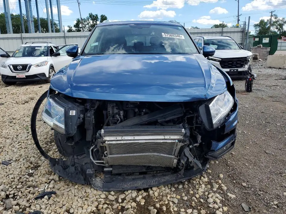 2018 VOLKSWAGEN TIGUAN SE/SEL  