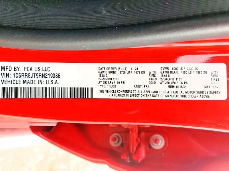 2024 RAM 1500 LARAMIE  