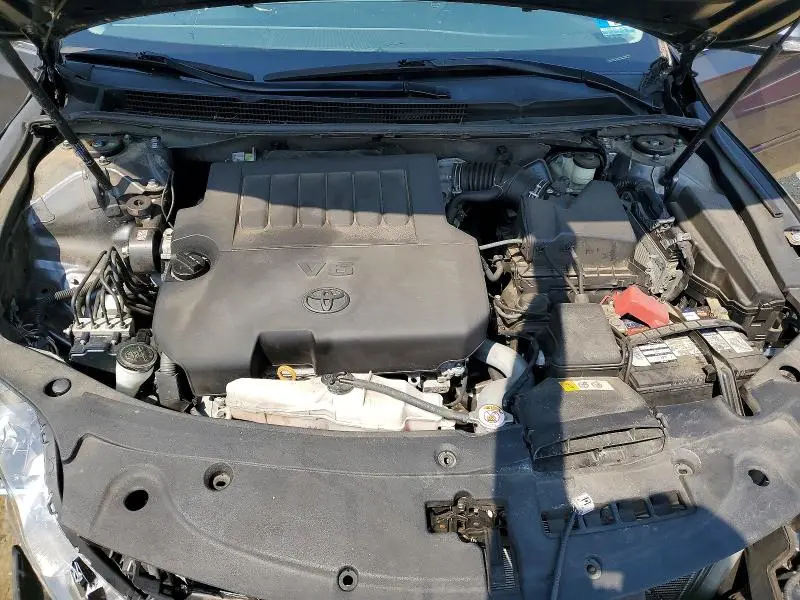 2018 TOYOTA AVALON XLE  