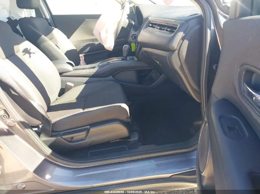 2021 HONDA HR-V AWD LX