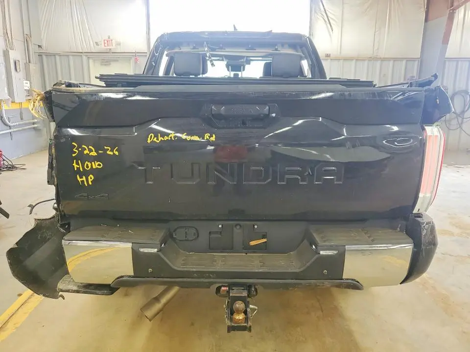 2023 TOYOTA TUNDRA SR5  