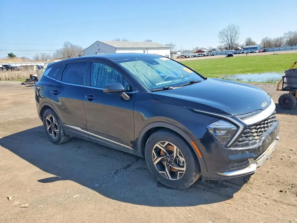 2023 KIA SPORTAGE LX  