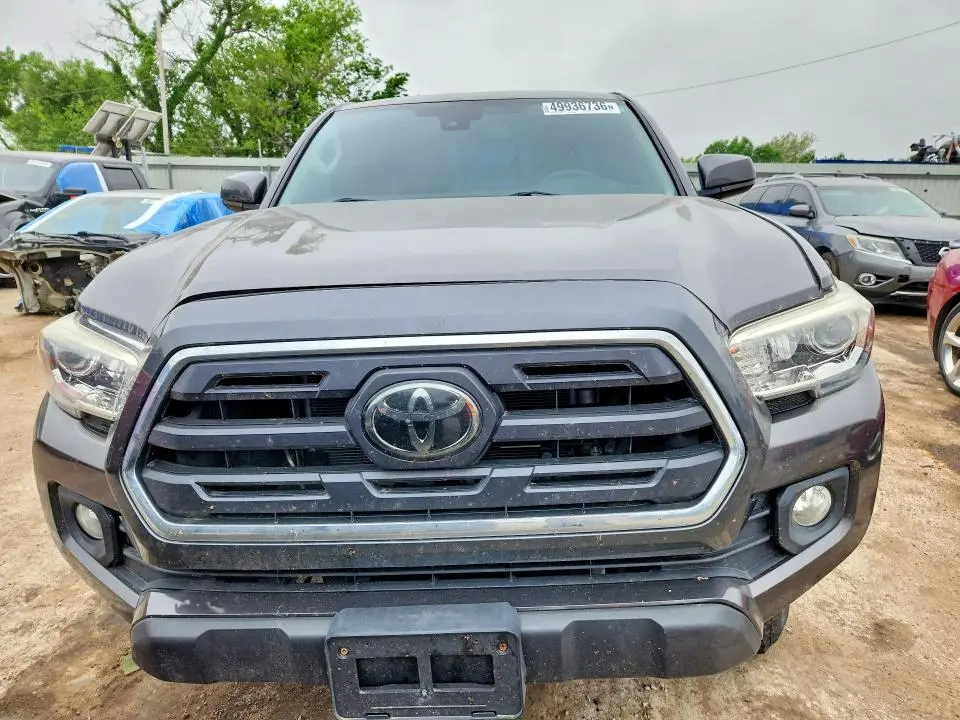 2018 TOYOTA TACOMA SR5 V6  